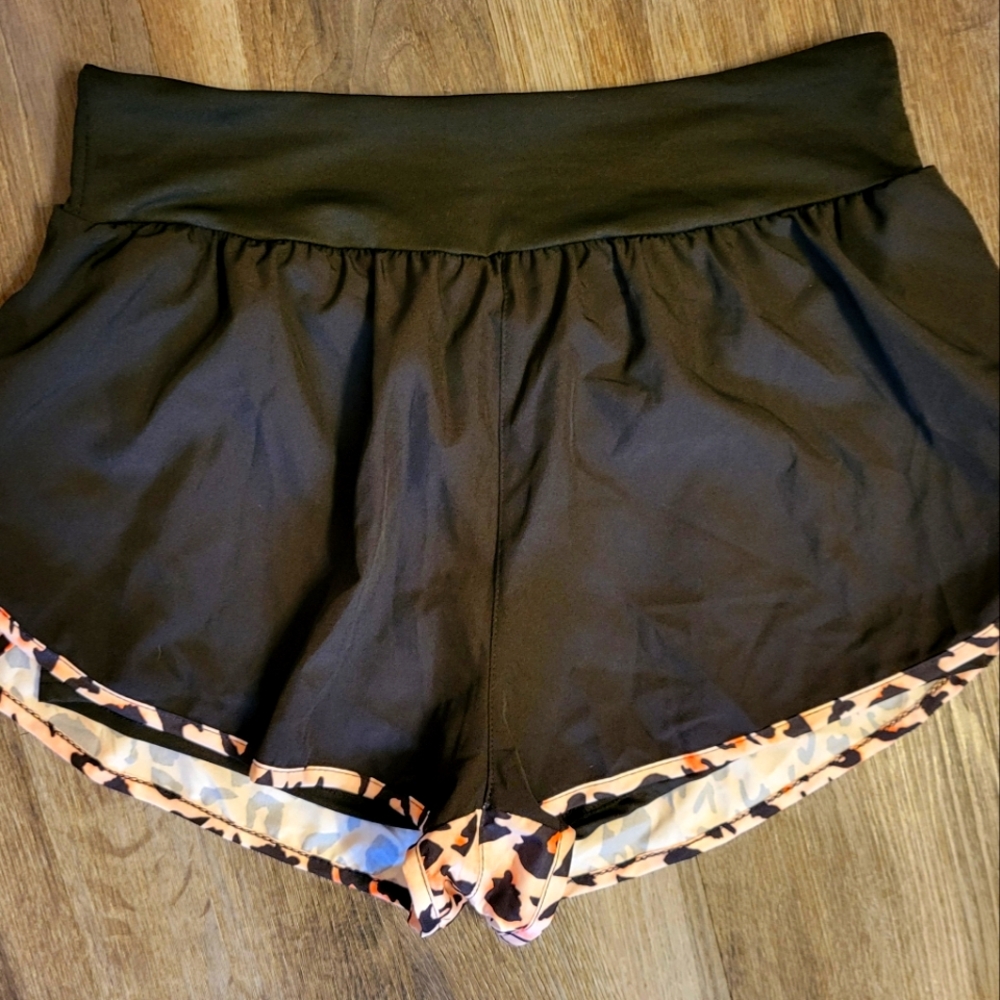 Women's Running/Walking Shorts: Large